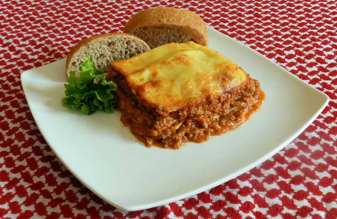 Lasaña - Comida para fiestas infantiles